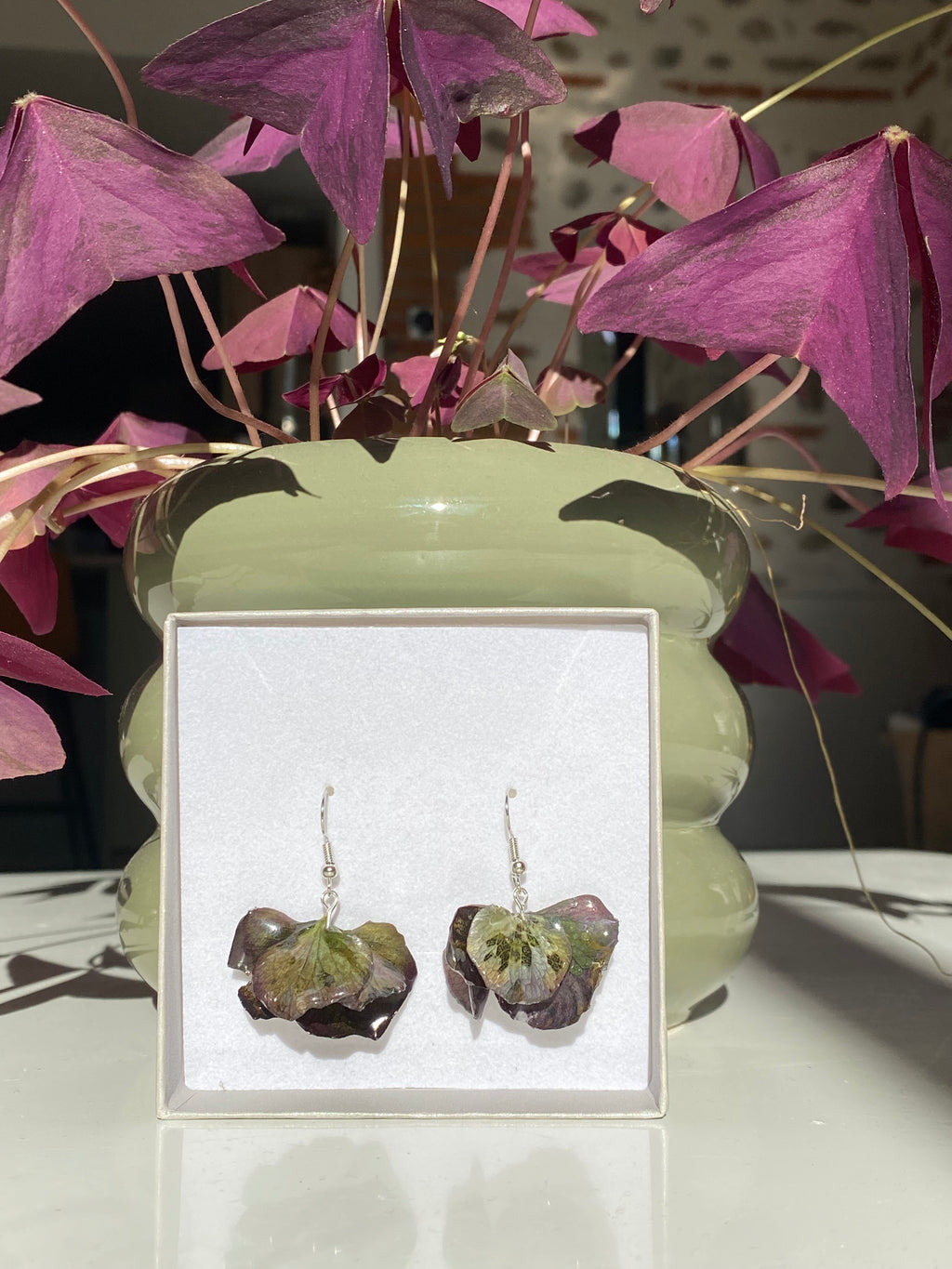 Boucle argent fleurs Hortensia pourpres