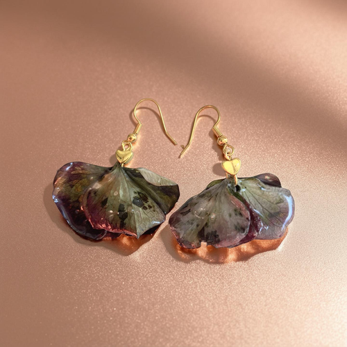 Boucle coeur fleurs Hortensia pourpres