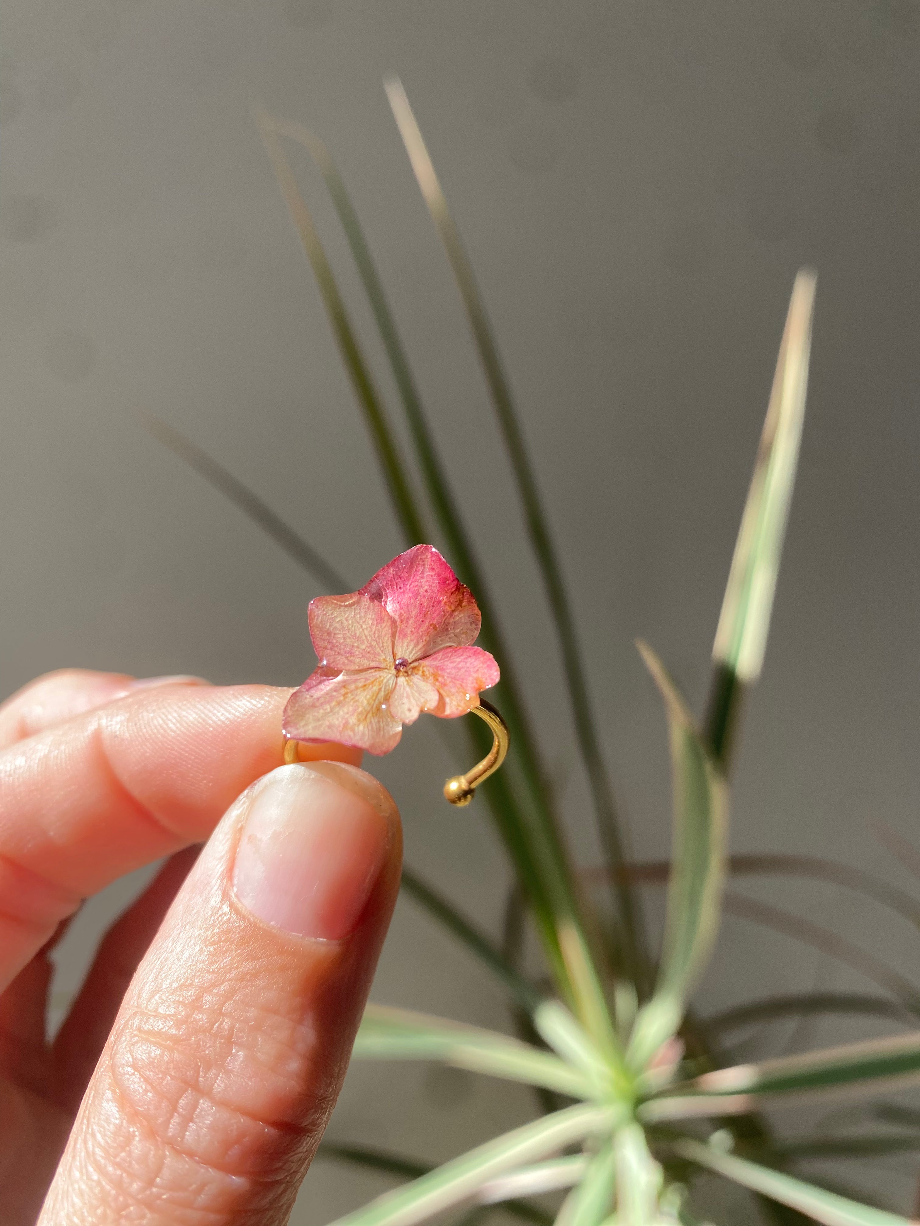 Bague petite Fleur d'hortensia rose