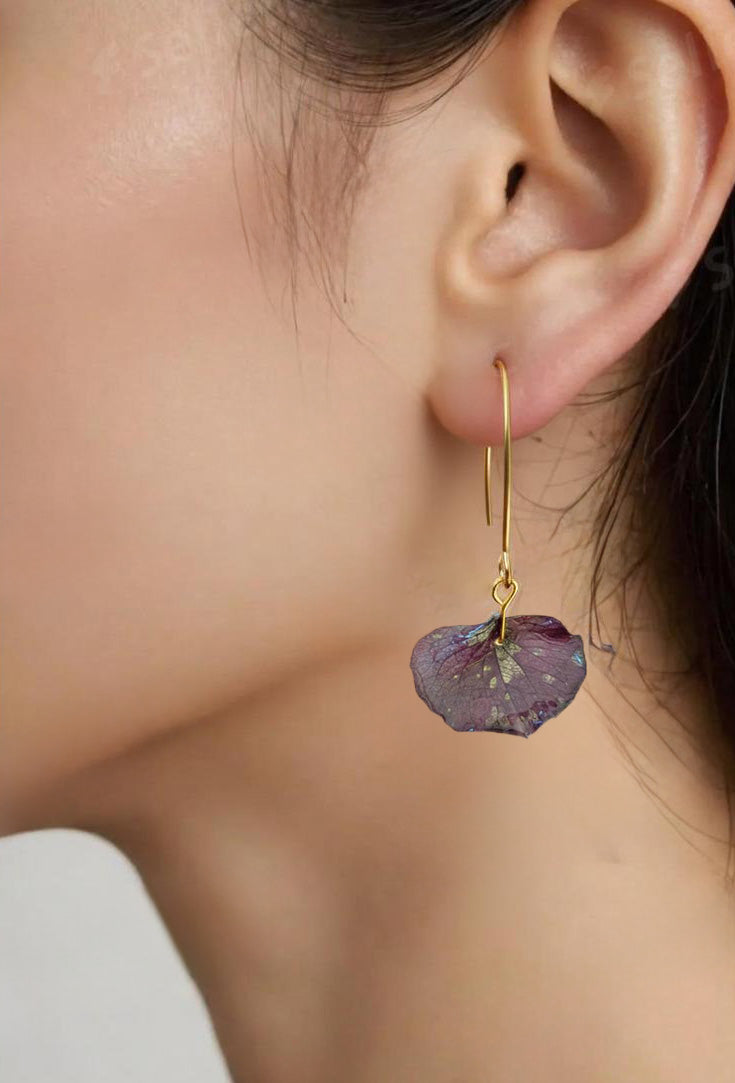 Boucle pendante pétale Hortensia pourpre - doré
