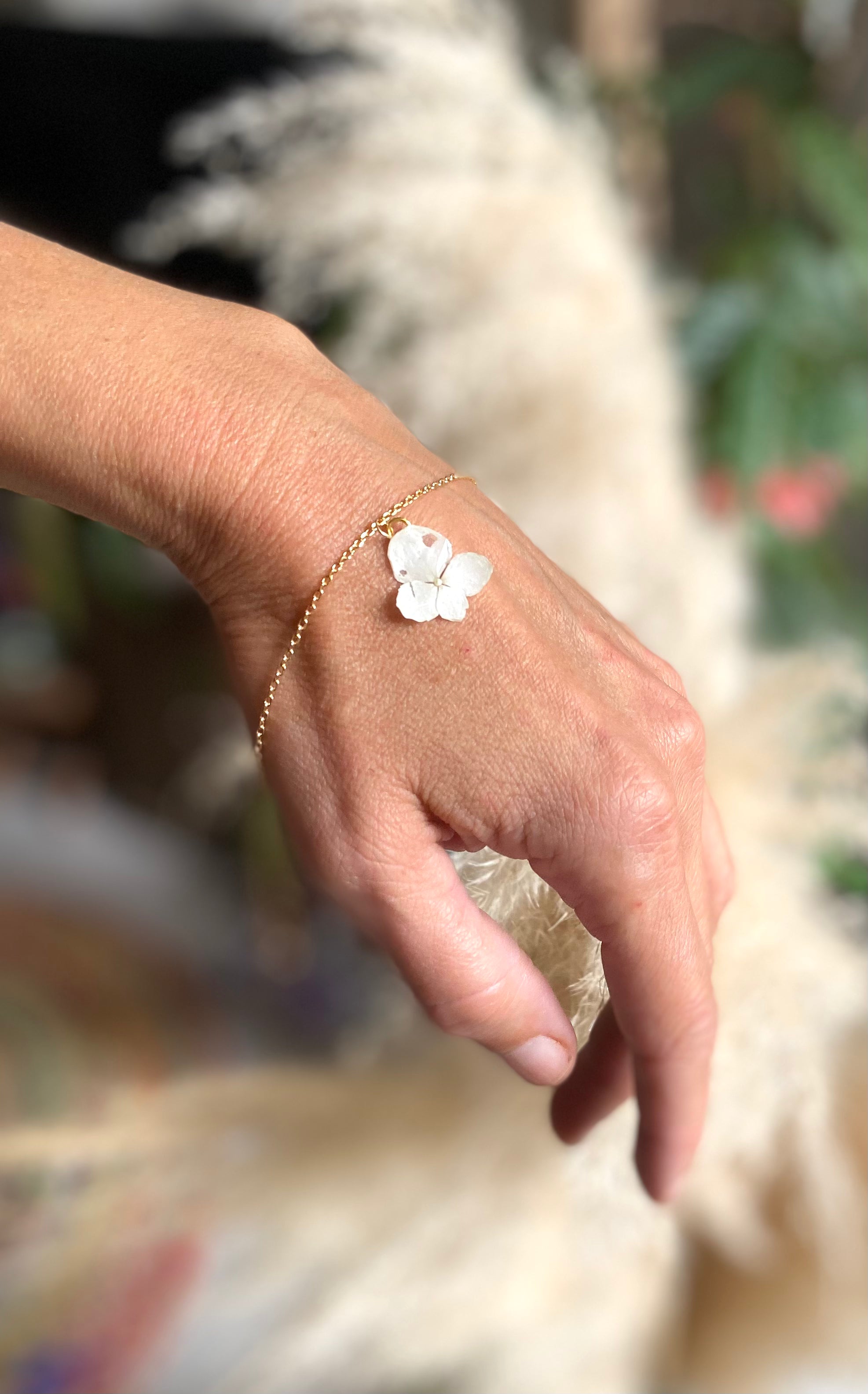 Bracelet fleur hortensia blanc Plaqué OR