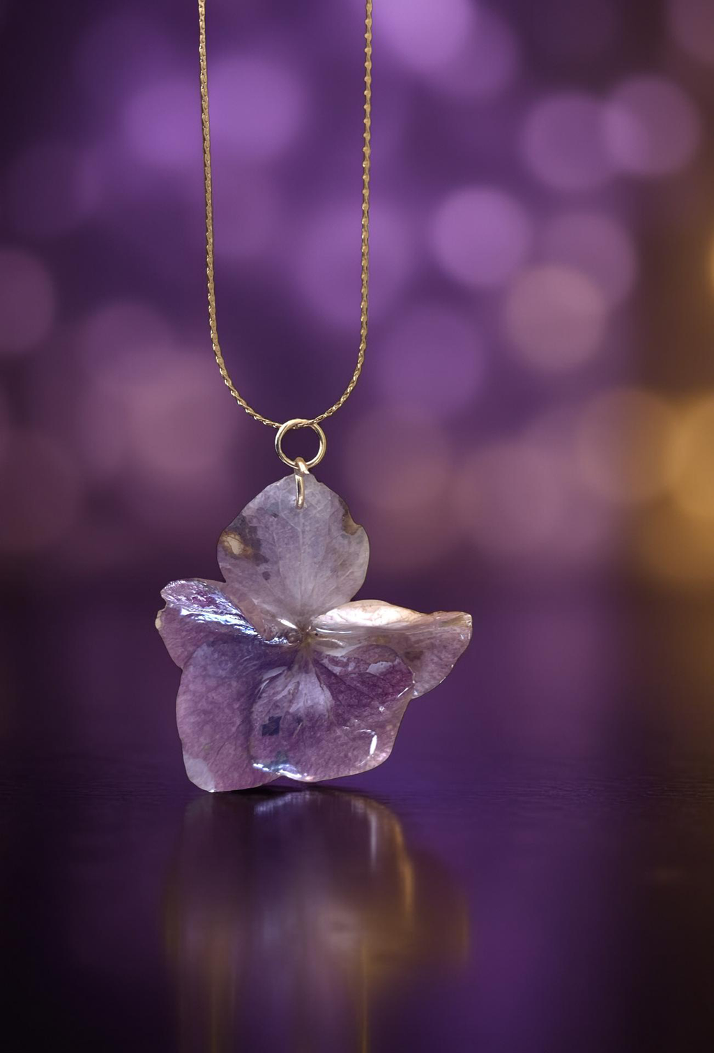 Chaine et Pendentif fleurs Hortensia rose-violette