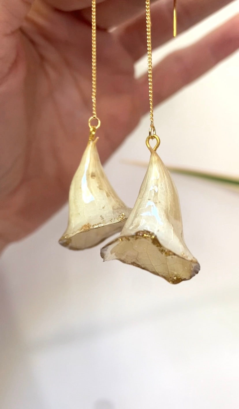 Chaine d'oreille fleur Clochette d'Irlande