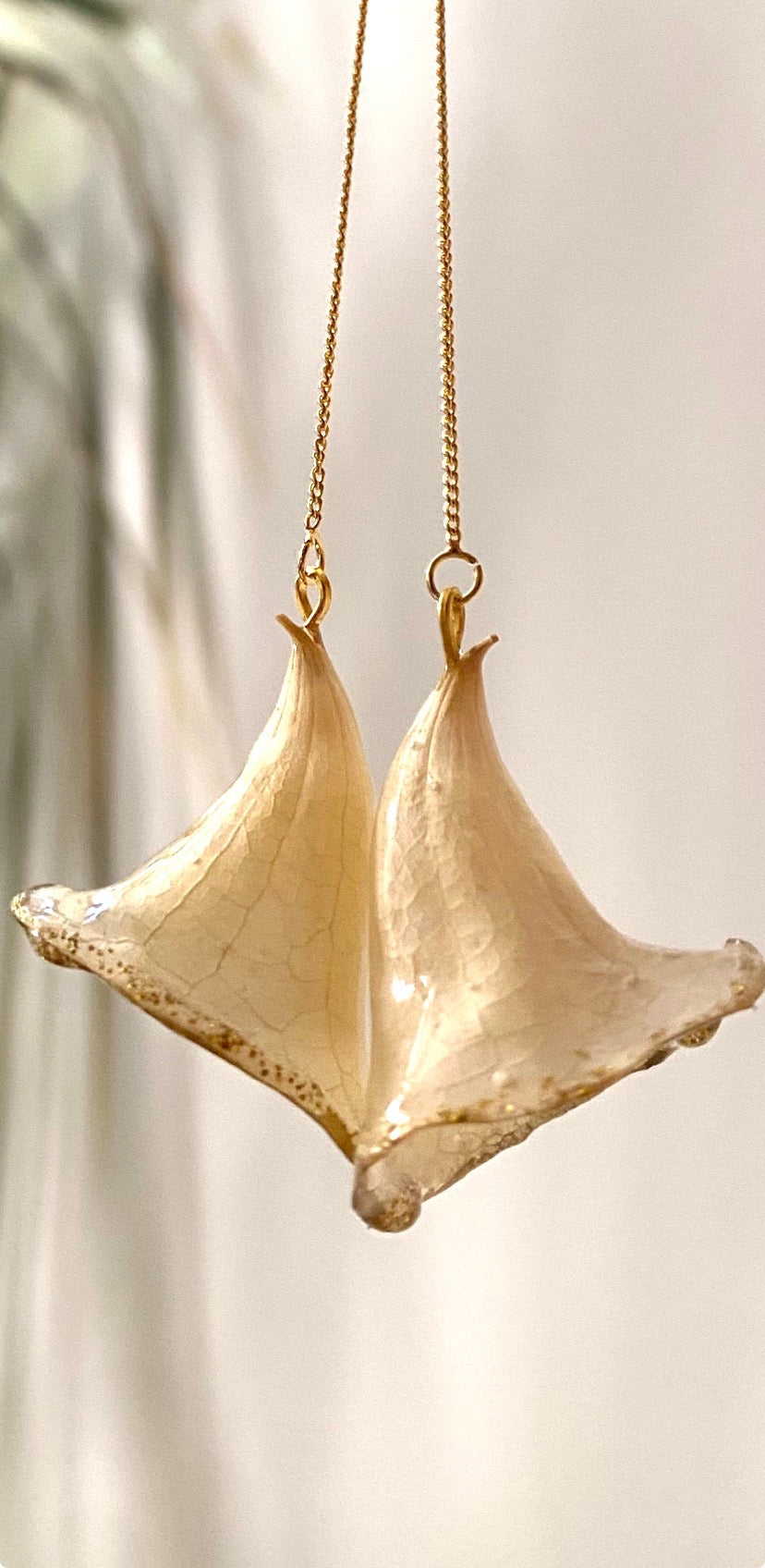 Chaine d'oreille fleur Clochette d'Irlande