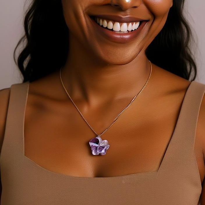 Chaine et Pendentif fleurs Hortensia rose-violette