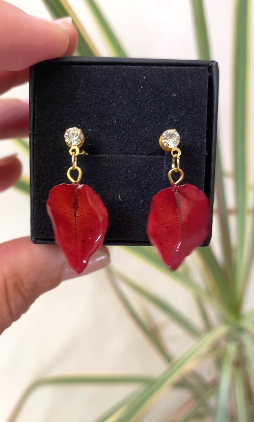 Puces d'oreilles Bougainvillier rouge et zirconium