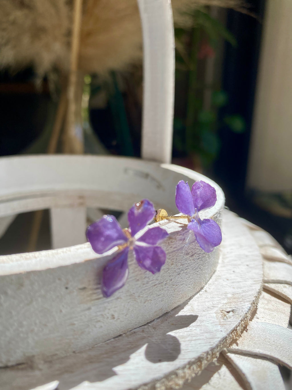 Puces d'oreilles fleur Hortensia mauve